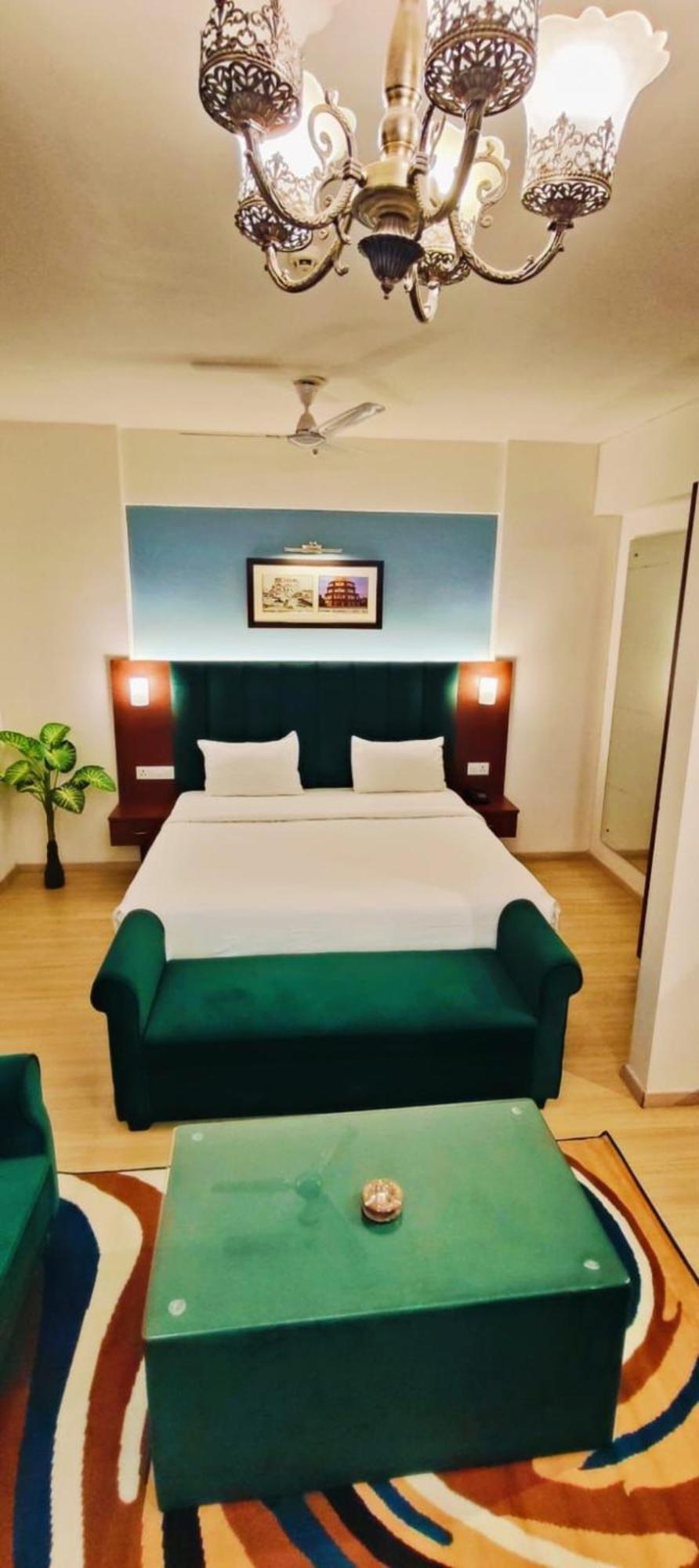 The Grace Residency - Gomtinagar, Lucknow Aparthotel Exterior photo